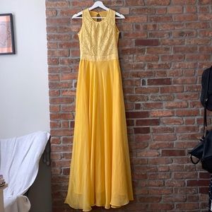 Formal yellow dress. Handmade.